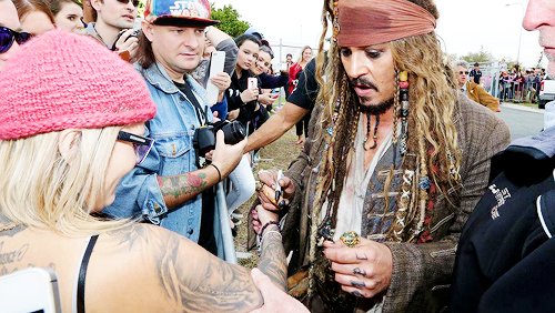 deppcoxsty's tweet image. The best man in the world, the only man I have the pride to call idol.♥♥☺
#JohnnyDepp #ILoveYouu.