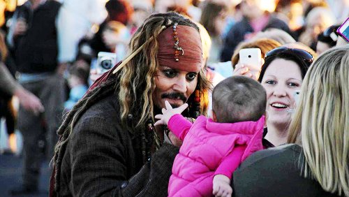deppcoxsty's tweet image. The best man in the world, the only man I have the pride to call idol.♥♥☺
#JohnnyDepp #ILoveYouu.