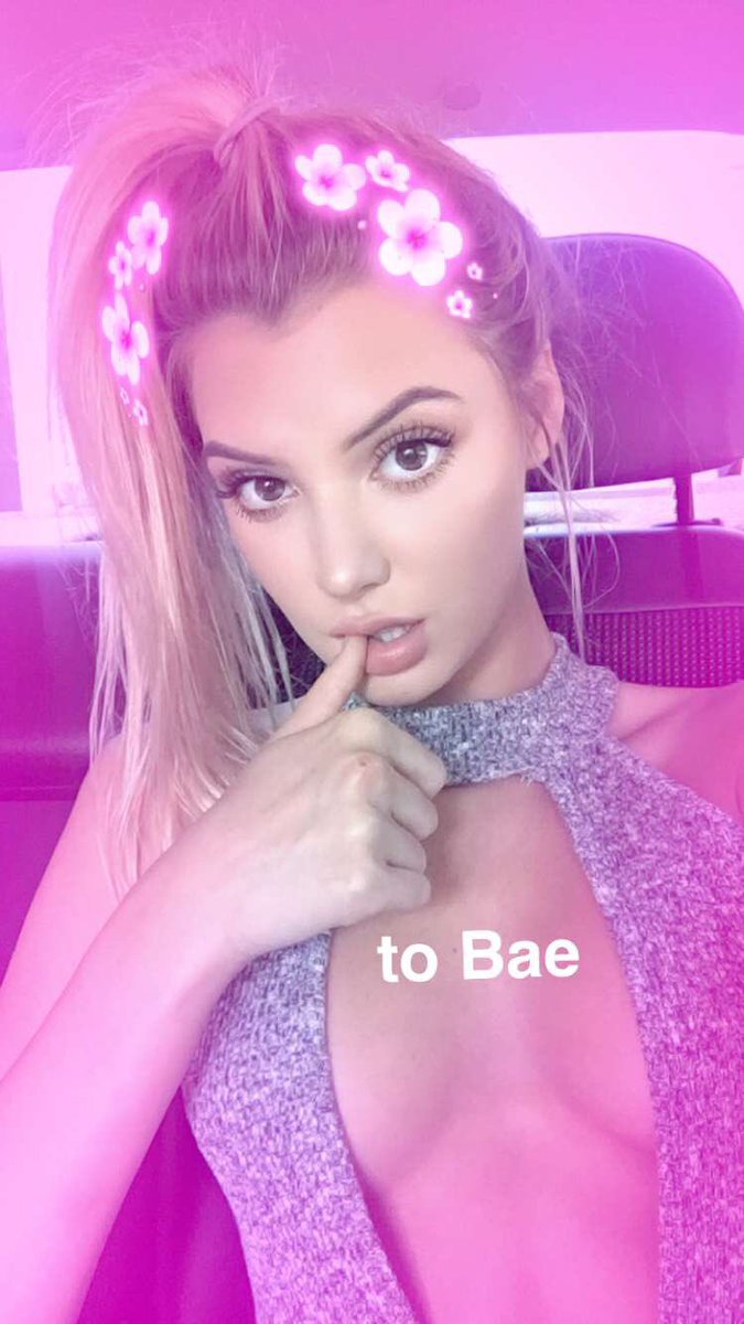 Alissa Violet on Twitter: "Snapchat: @alissaviolet https://t.co ...