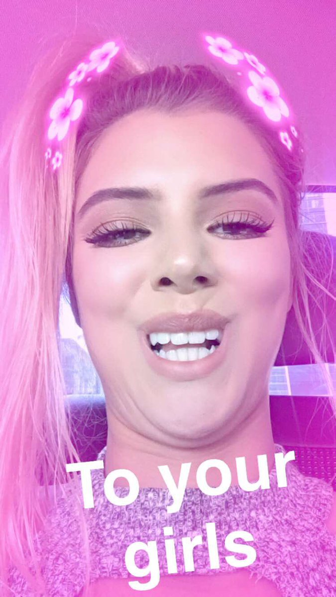 Alissa Violet on Twitter: "Snapchat: @alissaviolet https://t.co ...