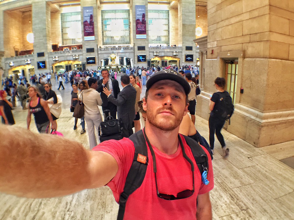 matth77ba's tweet photo. Grand Central Station #harrydoesnewyork https://t.co/AOdG6JbQAt