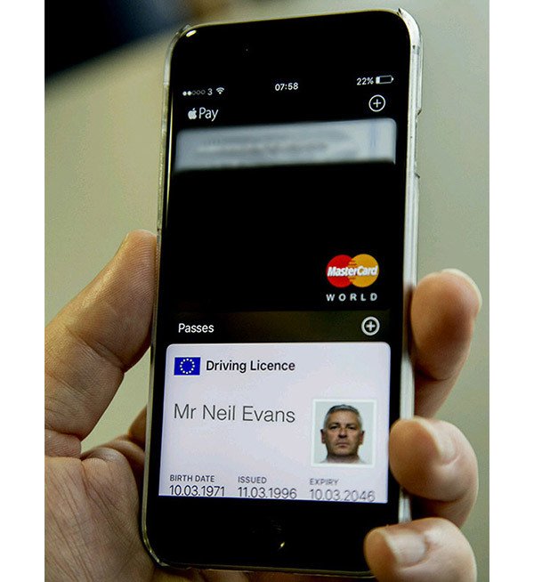 mhalliday's tweet photo. British Driving Authority Demos Digital Driver License For Apple Wallet https://t.co/wtA44GyfJL https://t.co/tz5VuC4Sdj