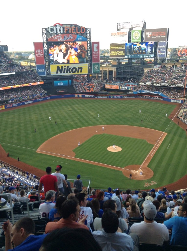 ayye_its_milton's tweet photo. Having a great time at the @Mets game! Thank you @Citi Fdn and @NFTE you guys are amazing!🙏⚾️ #SummitUp16 #citi https://t.co/2esUVbwazz