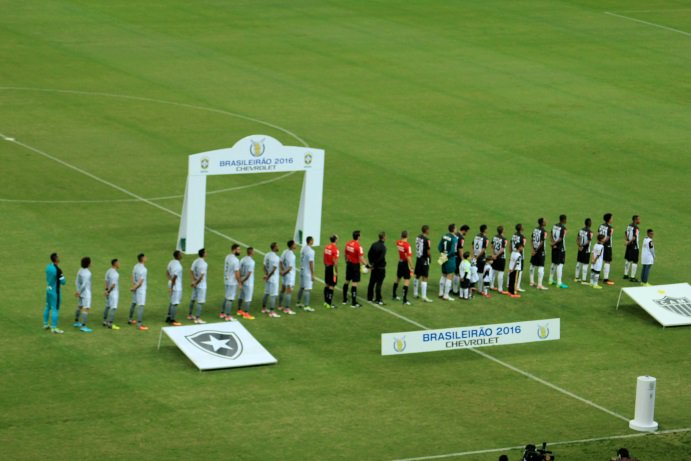 Ed_redacao's tweet photo. Galo e Botafogo em Campo https://t.co/dcM7oP0vyE