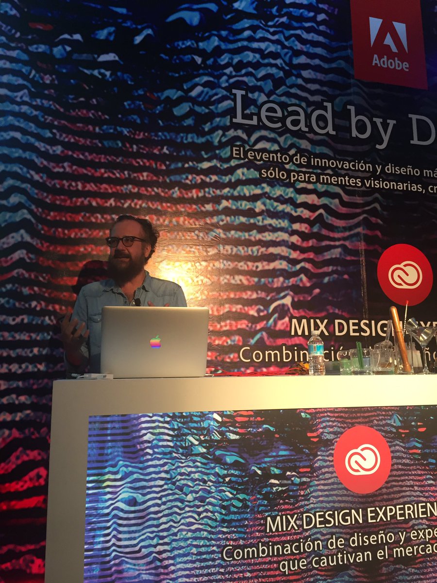emnmx's tweet photo. .@eltalcha como invitado especial con @AdobeLat en #AdobeMix #LeadbyDesign https://t.co/iS3XoK6jKg