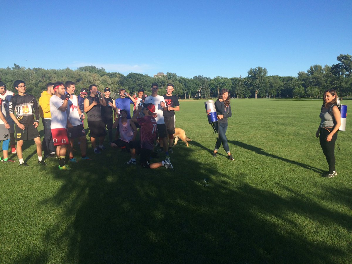 Thanks Red Bull girls! #wingswpg