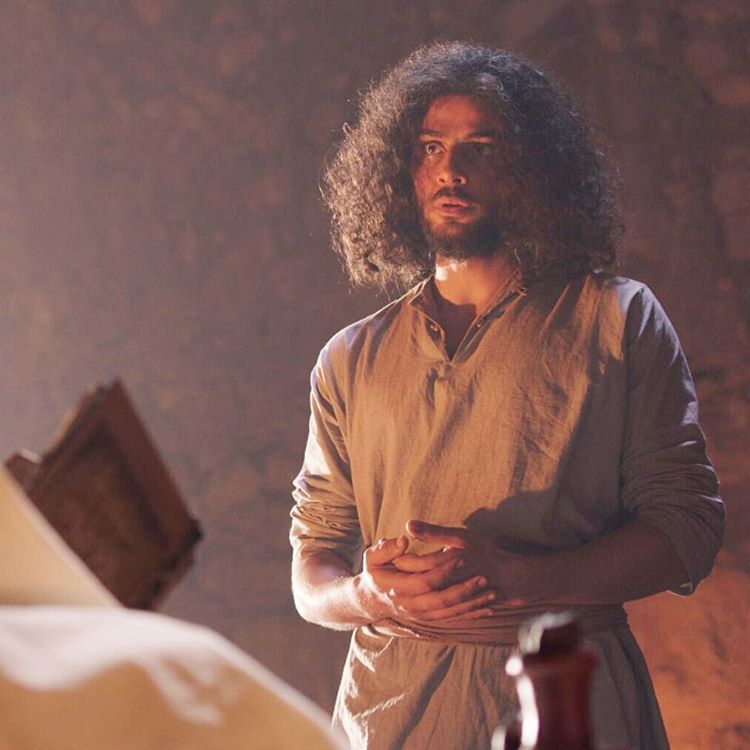 Khalejiatv's tweet photo. تشاهدون الآن على #روتانا_خليجية
حلقة 25 من مسلسل #سمرقند 
#يوسف_الخال #عابد_فهد #ميساء_مغربي #أمل_بوشوشة #حنان_الخضر https://t.co/NA7hKyUMxv