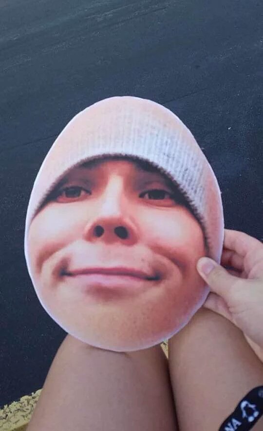 hersheyparkSLFL's tweet photo. bringing my ashton egghead again this year as well as new ones so look out for me @ #SLFLHershey https://t.co/FlkAmgGUXQ