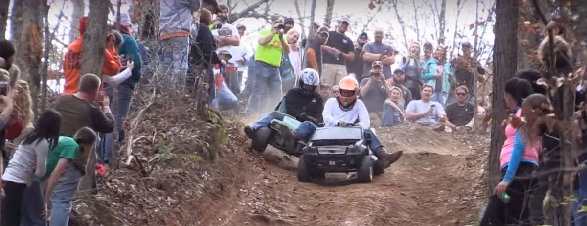 downhill barbie jeep racing