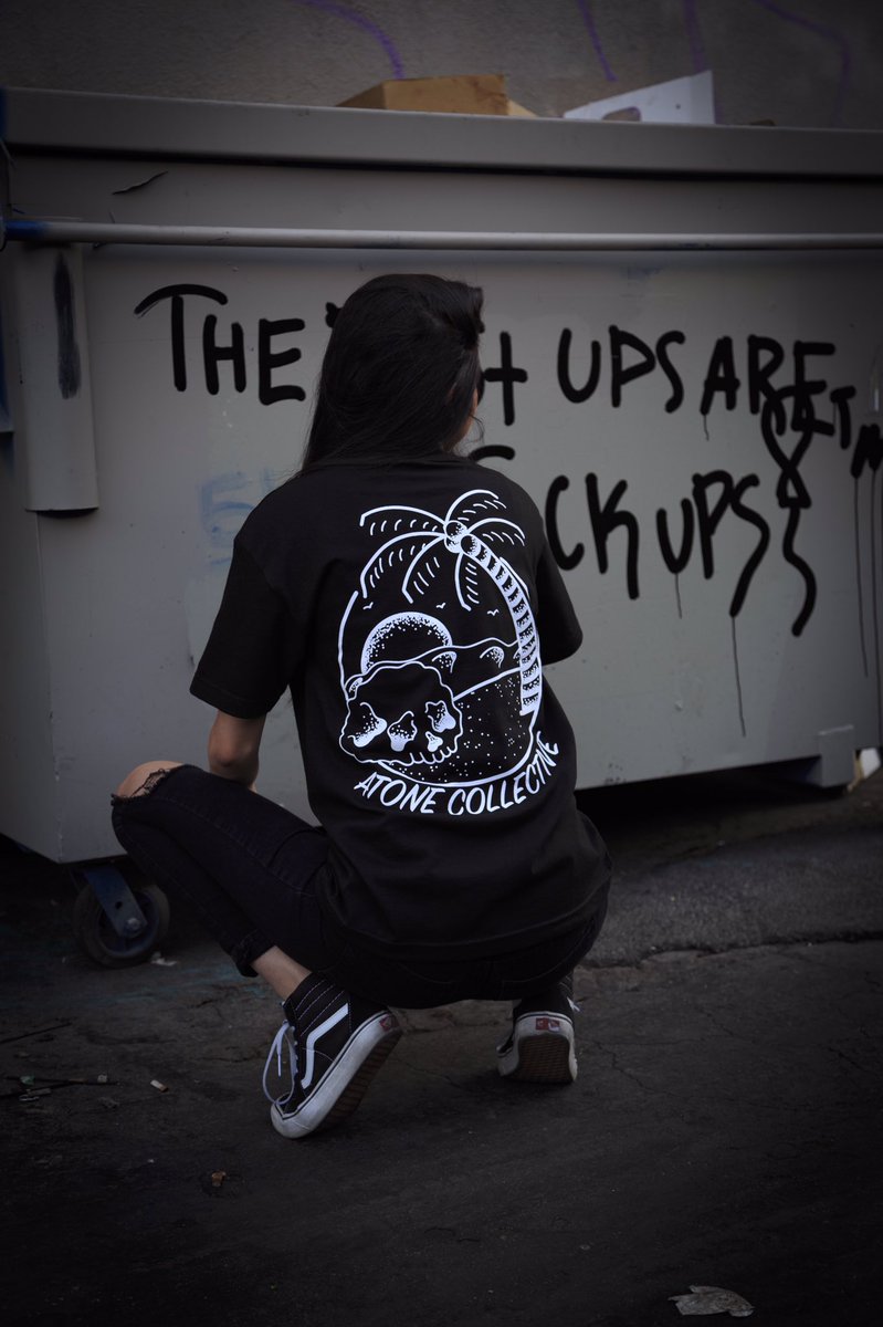 ApacheJuan_'s tweet photo. Also releasing our second shirt "Paradise Dream" Worn by @Raquel__Vanessa .DM me if you would like to place an order https://t.co/jtBlznb36C