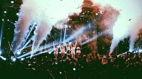 niazkillamm's tweet photo. 💜 28/06/16 with @FifthHarmony 💜
#727TourPortoAlegre https://t.co/pfaookuQTC