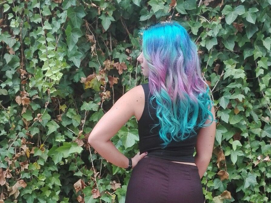 carol98ms's tweet photo. Amad mi pelo 😍💙💜💕 https://t.co/RiB6efFxud