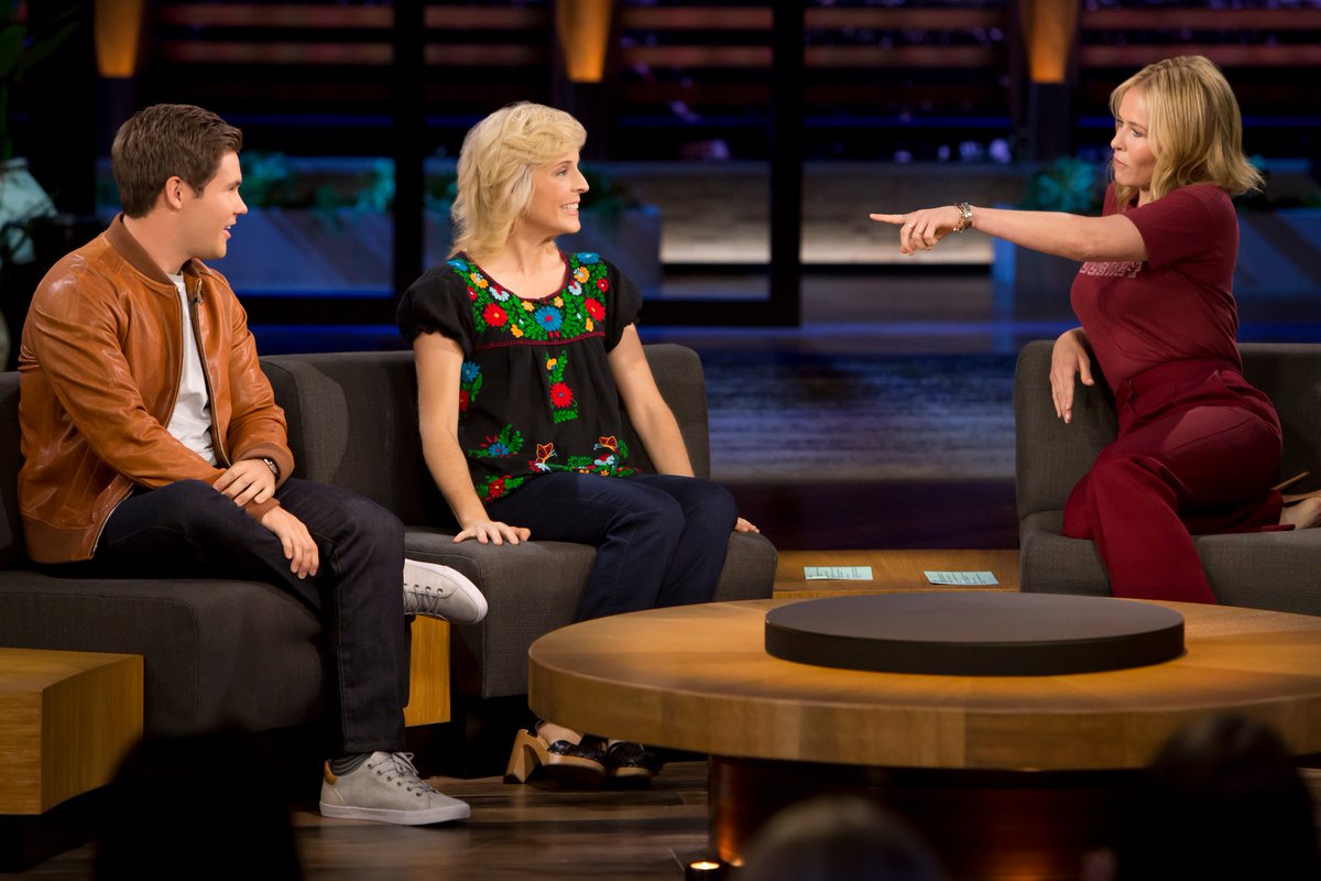 OmnipopTalent's tweet photo. Maria Bamford (@mariabamfoo) is on Netflix's @chelseashow! Streaming today, 6/30. A pic from the appearance: https://t.co/gfKzbbX1xu