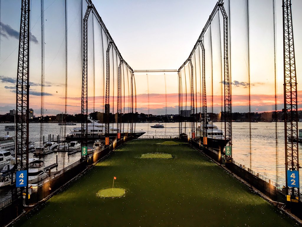 EkeKimmo's tweet photo. Finest driving range in the world. Easily. #golftraveller https://t.co/KUSB8HpJVD