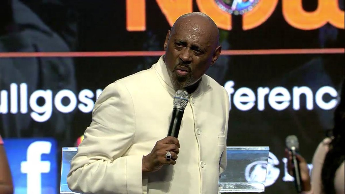 JamylePhillips's tweet photo. Our Founder @BishopPMorton has poured out his heart on tonight! #Shift #FGBCFI @fgbcf #IAmFullGospel #IAmChanged https://t.co/RaSarF3tBH