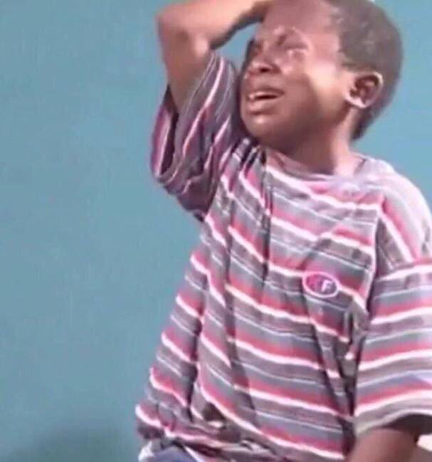 angeIfvce's tweet photo. teacher: "no one is raising their hand so I'm just gonna start calling on random people to answer"
#GrowingUpShy https://t.co/iyQlgOxiEe