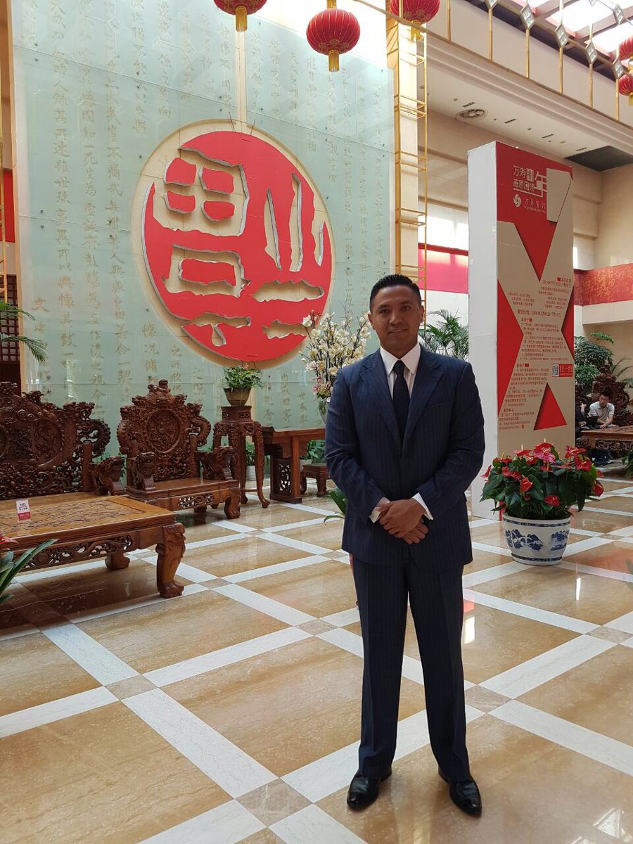 RICARDOBENAVENT's tweet photo. Iniciando nuestro diálogo con el Partido Comunista de China y mis compañeros del CEN PRI https://t.co/1QRlZReqHq