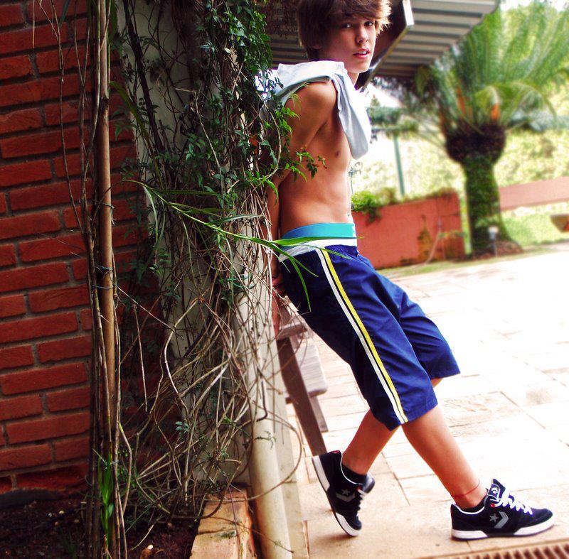 awsstimbeta's tweet image. mereço um rt? segue ai. follow me.