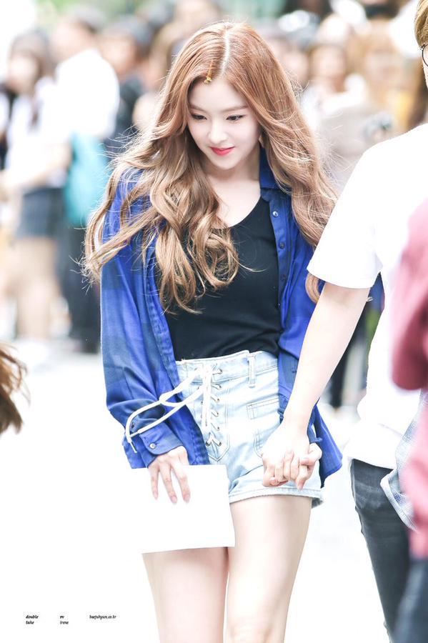 redbairen's tweet photo. 🌼Irene as your girlfriend🌼 https://t.co/PF5jDZJ89C