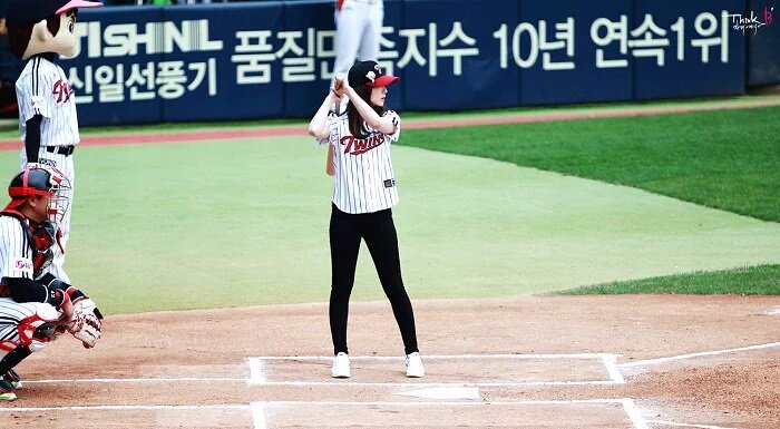 redbairen's tweet photo. 🌼Irene as your girlfriend🌼 https://t.co/PF5jDZJ89C