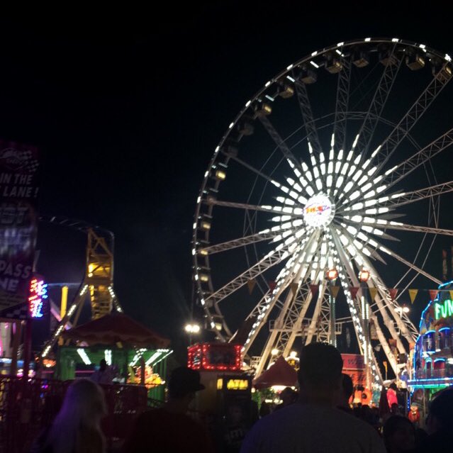 natacastanedaa's tweet photo. @FIDM The OC Fair is definitely a MUST every summer! #FIDMSummer https://t.co/TSwlPlvsVm