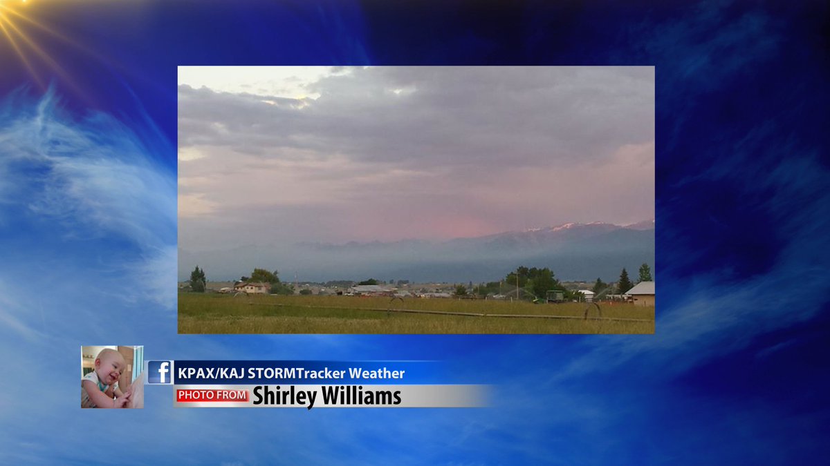 ErinWx's tweet photo. #Smoky #sunrise near #Stevensville 6.30.16 from Shirley! #mtwx #mtfires #Bitterroot #ObservationPointFire https://t.co/Qr5eJFsJyf