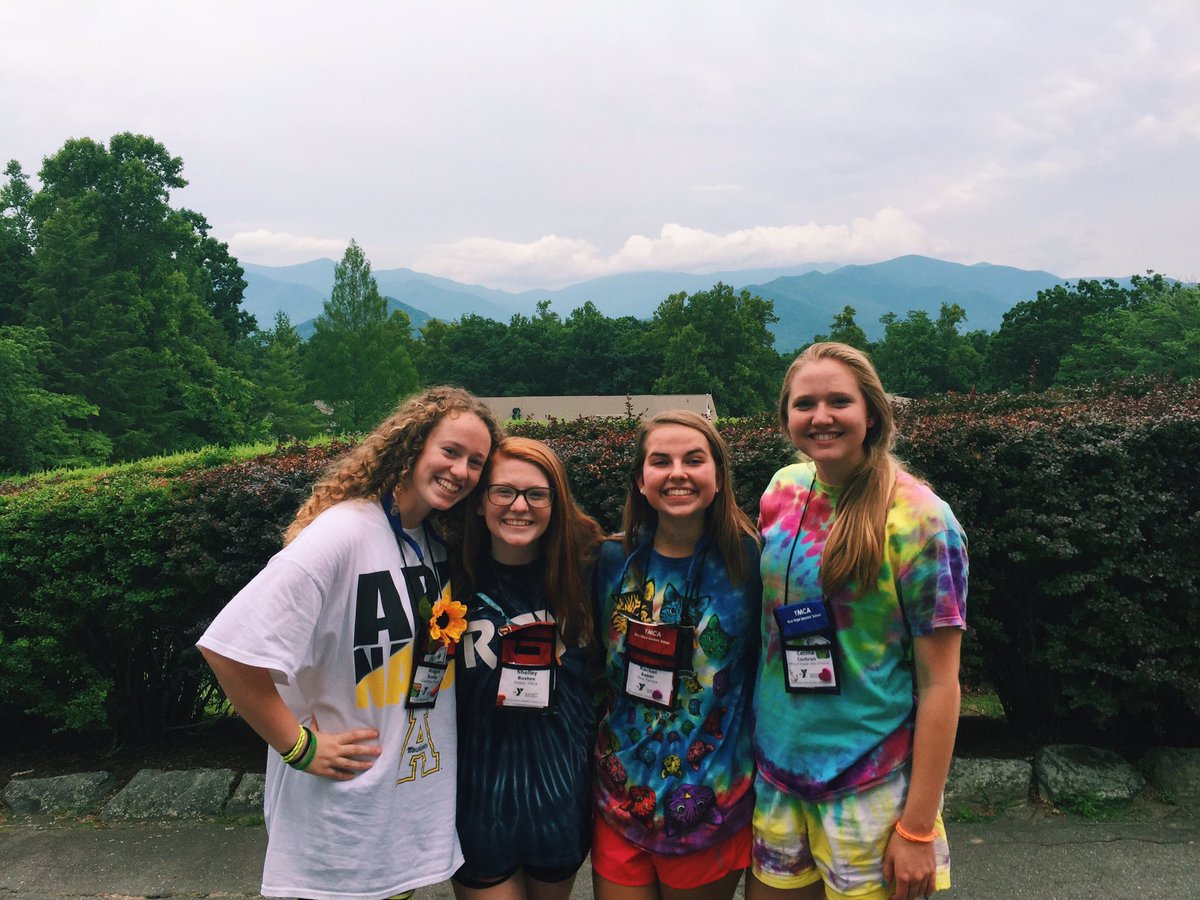 rachelbabs3's tweet photo. Missing this place and these wonderful people π» #brls2016 https://t.co/VtqaFEDWD6