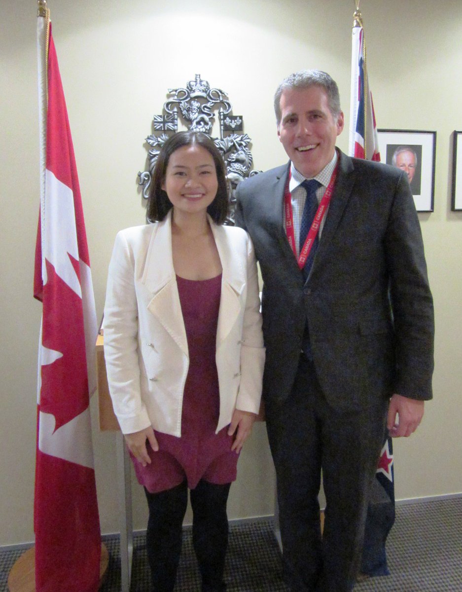 cadesro's tweet photo. Delighted to meet Nina Santos, delegate for #Canada at this year's #NZModelUN Thanks for your visit! @UNYouthNZ https://t.co/RcxSSnQ19p