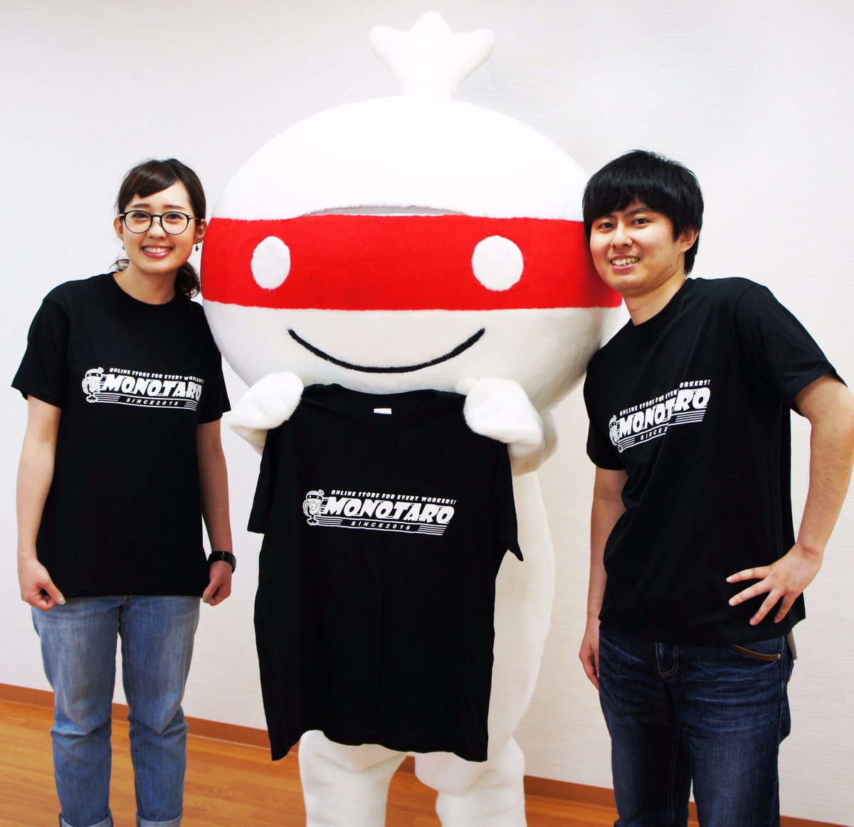 モノタロウnews Monotaro Twitter પર モノタロウtシャツはもうゲットされましたか 今年は 疾走感あるモノタロウ 侍のデザインでカッコよく仕上がっています なくなり次第販売終了となりますので お早目にゲットしてくださいね T Co Bqzeavu8v8