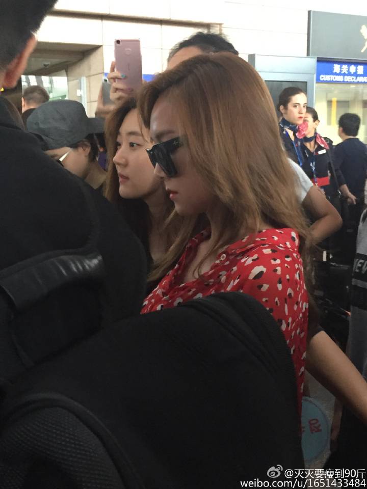 [PIC][01-07-2016]Jessica trở về Hàn Quốc vào hôm nay CmQ-DM8VMAAdqSg