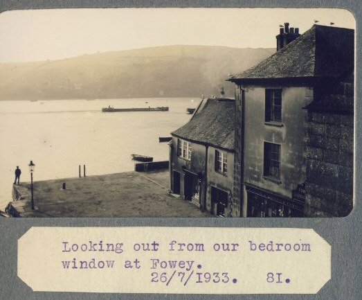 Fowey Town Quay 1933, from a guest at the King of Prussia. @StAustellBrew @LoveFowey @Haveners_Fowey