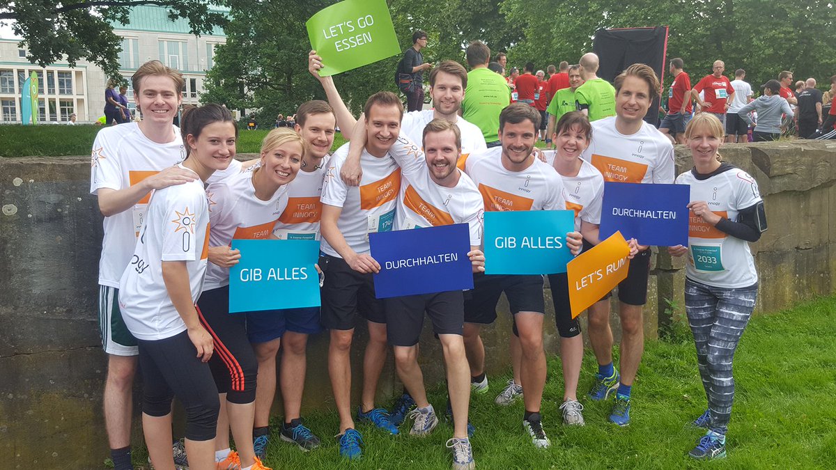 RWE_Consulting's tweet photo. 11 Consulting colleagues took part in the 5 km FIRMENLAUF run on Wednesday in Essen.  #Innogy #innogized #companyrun https://t.co/i1MRlf5HCL