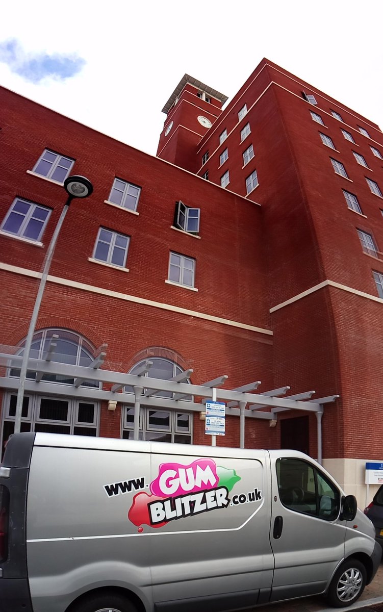 Today we are at the Bay Campus <a href="/SwanseaUni/">Swansea University</a>  Blitzing for @StModwen