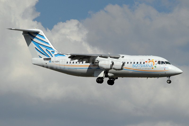 Air #Botswana now flies daily to #Maun from JNB, out 11h10-13h10, back 13h50-15h50
