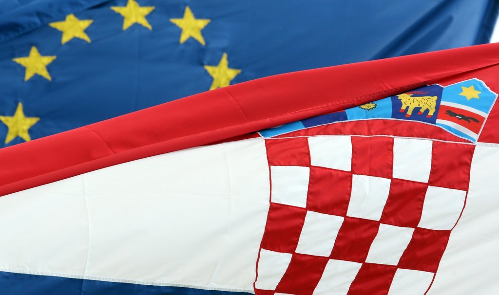 Ulaskom u EU hrvatskim građanima otvorene su brojne mogućnosti. Provjerite koje: bit.ly/1dx019h #3godineEU