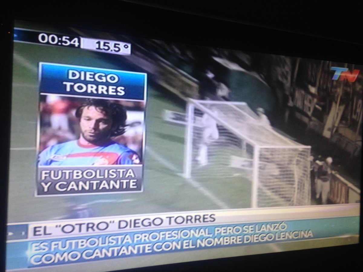 manujove's tweet photo. Diego Torres metió a Quilmes en una Libertadores. Ahora se hizo cantante y obviamente soy su fan. https://t.co/ov4bQVxaUK