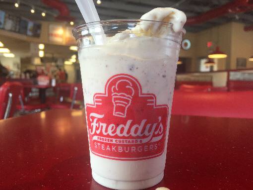 GoCravi's tweet photo. Crazy delish @freddysusa #concretemixer 😛 https://t.co/aeMFfvWb4B https://t.co/ZEEWsofPub