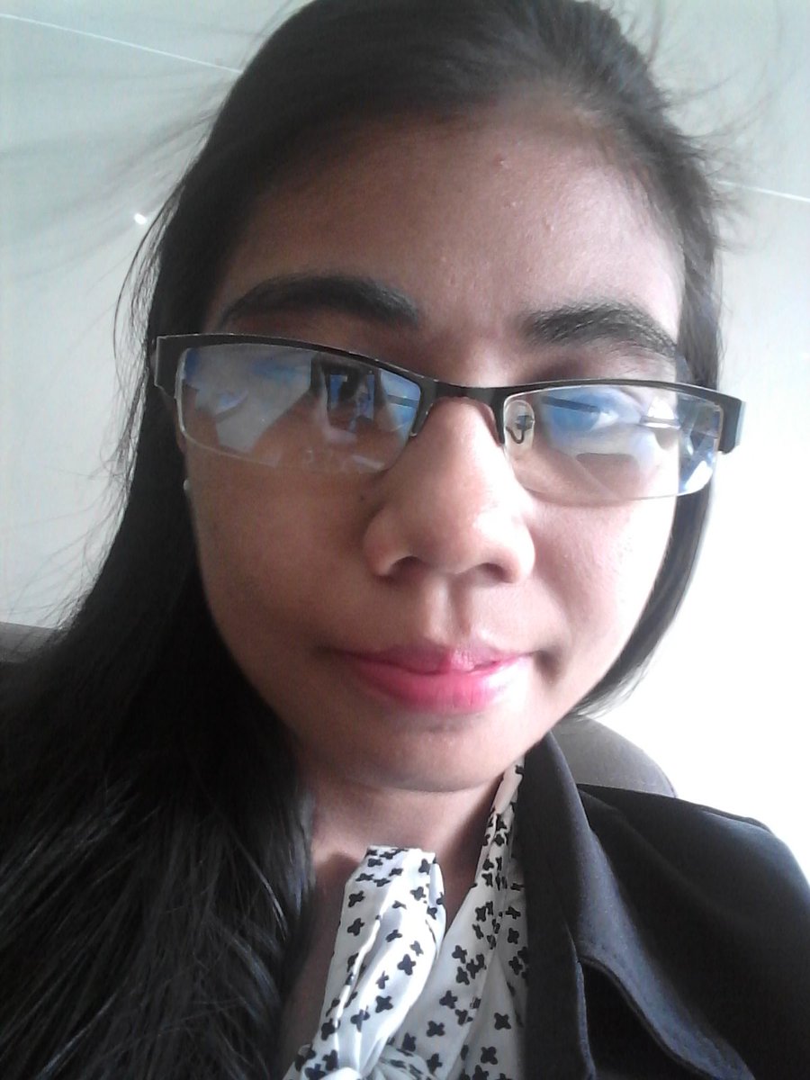 pearleeshell16 tweet picture