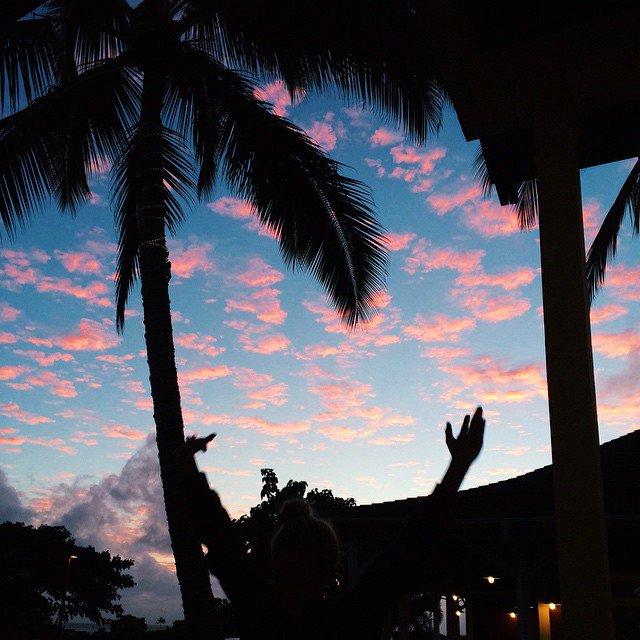 Woddynho's tweet photo. 👽🌴 https://t.co/ZpDxkrwSQb