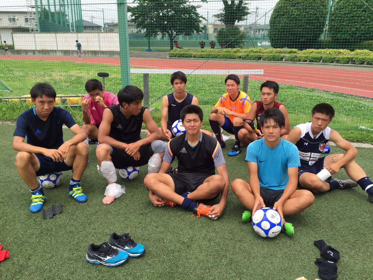 明治大学体育会サッカー部 同じく7 1は 長沢祐弥 2年 藤枝東高 の歳の誕生日です 屈託のない笑顔で 周りを魅了する人柄とは打って変わって サッカーでは冷静な判断力で試合を統率します 今年の目標は スタメンを取る だそうです お誕生日 明治大学体育会サッカー部 同じく7 1は 長沢祐弥 2年 藤枝東高 の歳の誕生日です 屈託のない笑顔で 周りを魅了する人柄とは打って変わって サッカーでは冷静な判断力で試合を統率します 今年の目標は スタメンを取る だそうです お誕生日