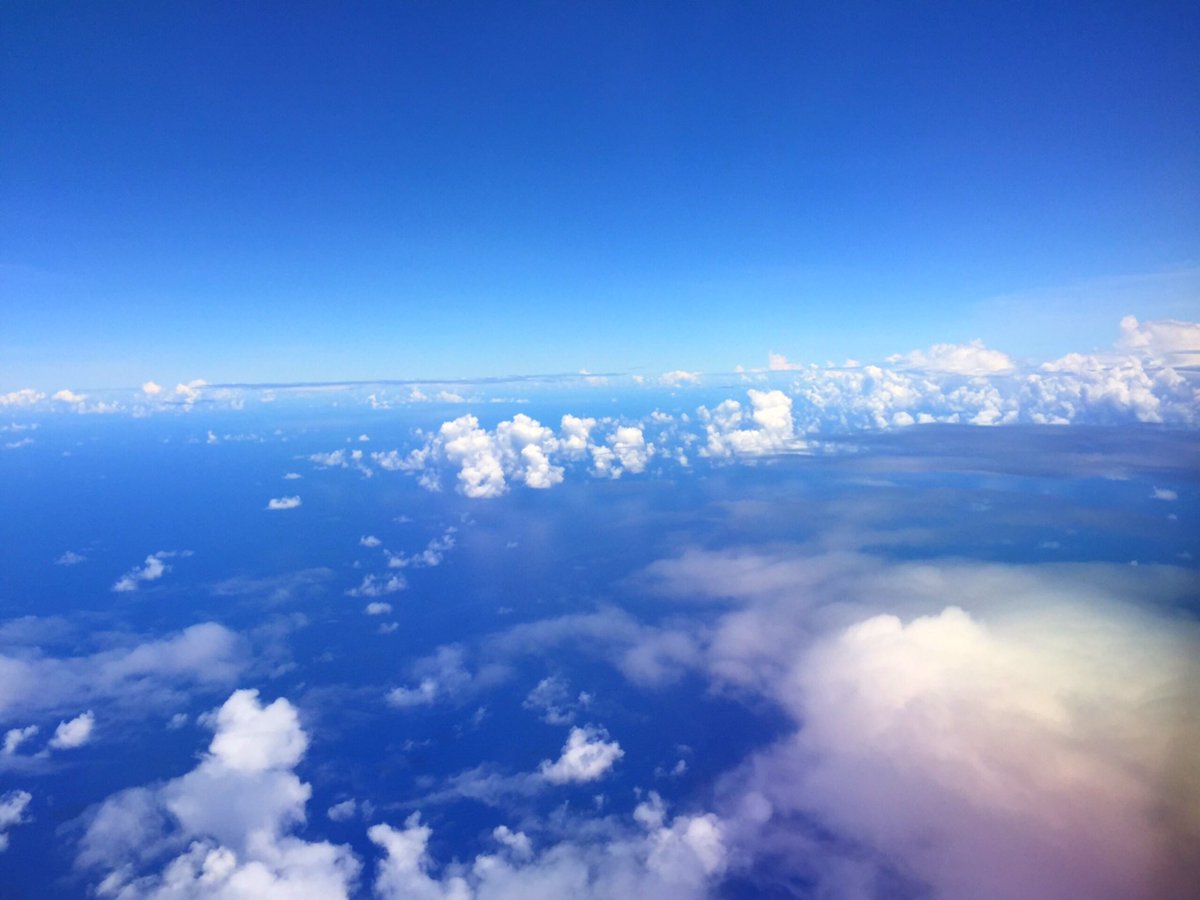 pecotecooo's tweet photo. 日本に帰ってきました🇯🇵✌🏻️たのしすぎてあっというまやったけど、ほんまにしあわせすぎたし、なによりはじめて誕生日をGuamですごせて最高の思い出ができた😭飛行機から見るGuamも空も、最後まで最高やったなぁ〜💜🌈 https://t.co/zoBiD6tV93