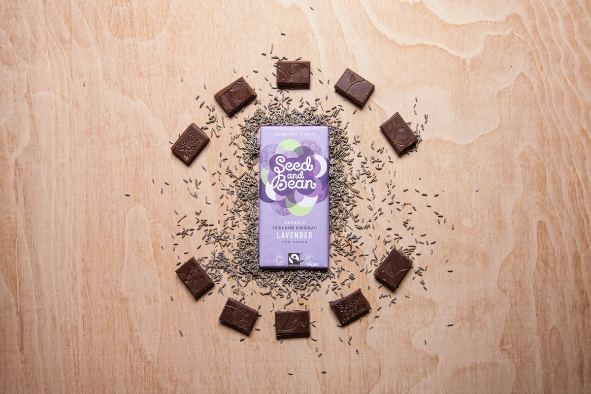seedandbean's tweet photo. Happy Friday! Want to #WIN 4 bars of our #chocolate? Pls Retweet &amp; Follow for a chance. #seedandbean #giveaway https://t.co/pBWQWvFaf4