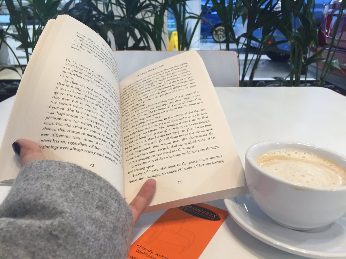 readwithaview's tweet image. Recent reads 📚 #allthebooks #wilfuldisregard #themandibles #outoftheice #lenaandersson #annturner #lionelshriver