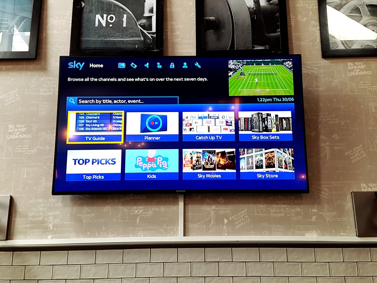 foundry_derek's tweet photo. New 65 inch Screen ready for Wales V Belgium tonight @ 8pm. See you all later @ the Foundry Vaults. Come on Wales!! https://t.co/SpMM4Xvdlj