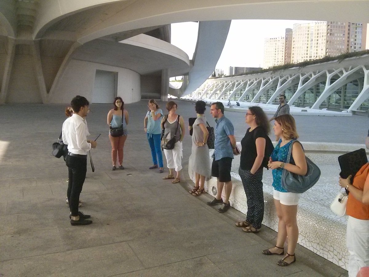 azulsiculo's tweet photo. Listos para comenzar el #LOVA16 en @PalauLesArts @sanahuja https://t.co/Xcja876ckc