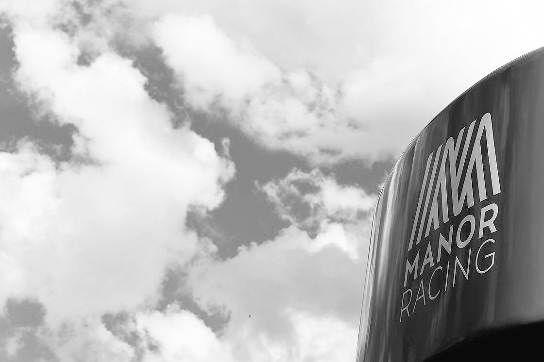 ManorRacing's tweet photo. #FP2 &amp; rain is advancing ☔️☔️☔️ Particularly heavy in Turns 8 &amp; 9. Is the word. #AustrianGP https://t.co/GG2Ripr68Z