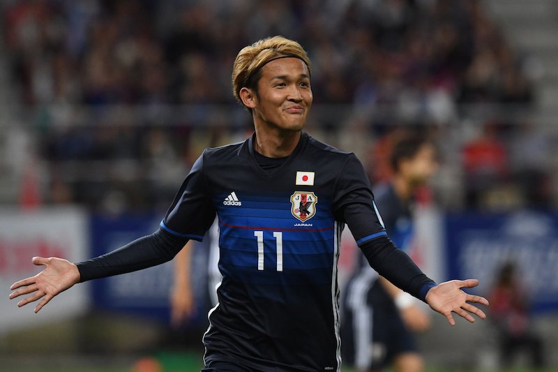 サッカーキング 正式発表 アウクスブルク 宇佐美の正式加入を発表 翌2日から練習参加へ T Co Lqeofbxvku アウクスブルクは宇佐美がメディカルチェックと契約へのサインを完了したことを発表しました