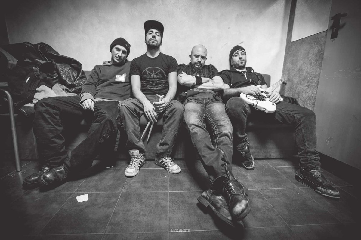 Metal Hammer tweet media