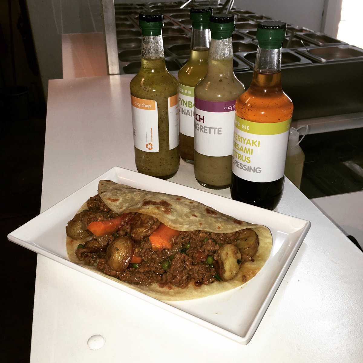 orderchopchop's tweet photo. Amazing hot lunch - thank you @theflyingpan #lunch https://t.co/1nGeJDlVaF