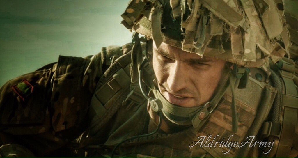 AldridgeArmy's tweet photo. Shall we have a CJ pic? #WaitingOut #AldridgeArmy https://t.co/uXK2AjjJqy